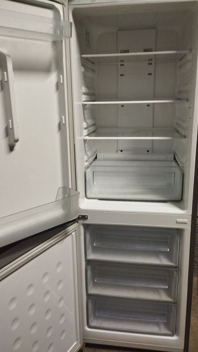 Холодильники Б/У 35 000 тг