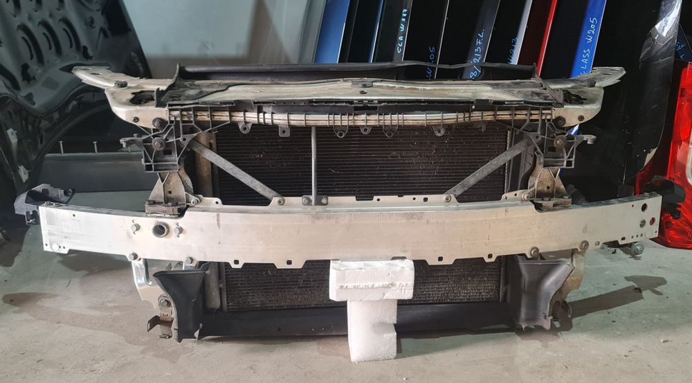 Trager complect Mercedes C Class W205 A2056221600