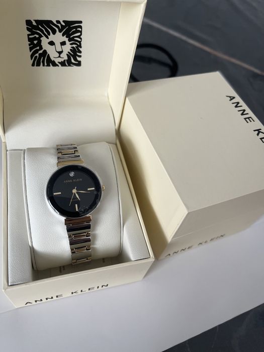 Часы Anne Klein Diamond