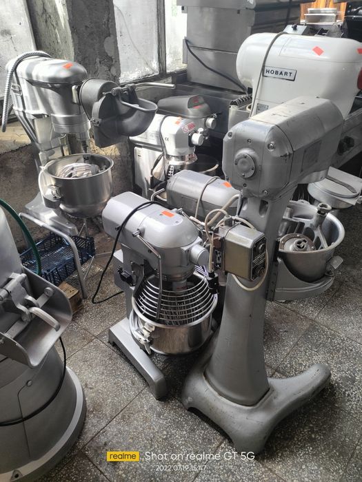 Планетарен миксер професионален HOBART