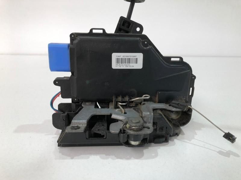 Broasca usa stanga fata Volkswagen Phaeton facelift 3d1837015ap Berlin