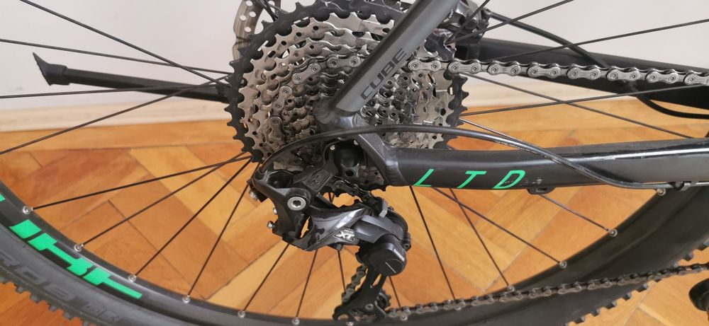 Bicicleta Cube XT 11×2 FOX 29