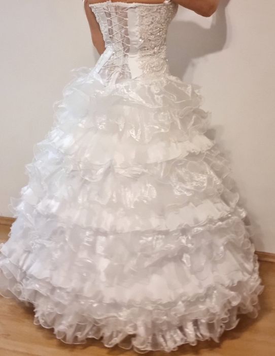 Rochie de mireasa printesa