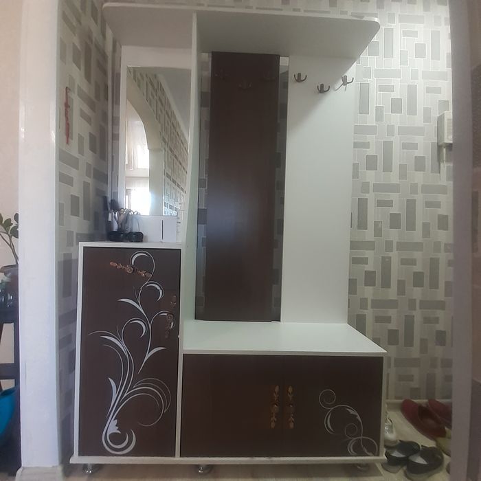 Продается прихожка