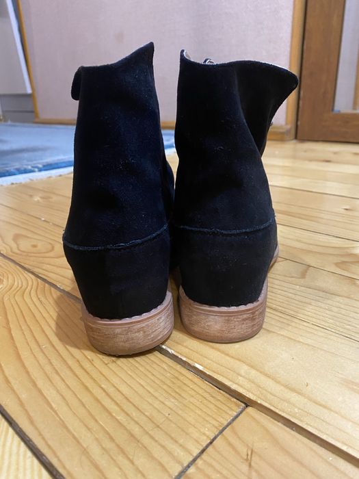 Дамски Боти ЧИСТО НОВИ!