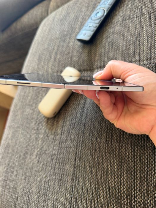 Samsung Galaxy Z Fold 7