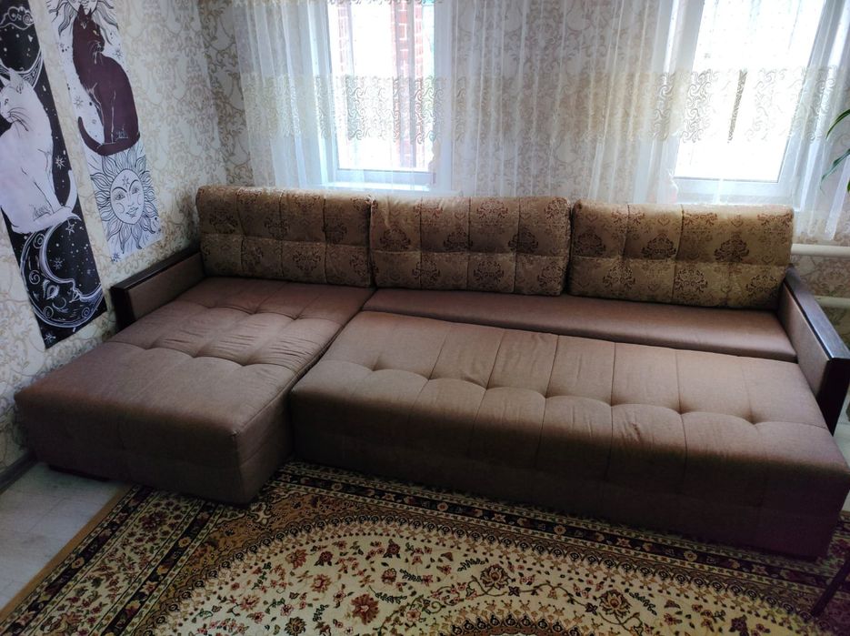 Продам диван в хорошем состоянии