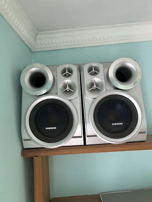 Продам колонки Samsung