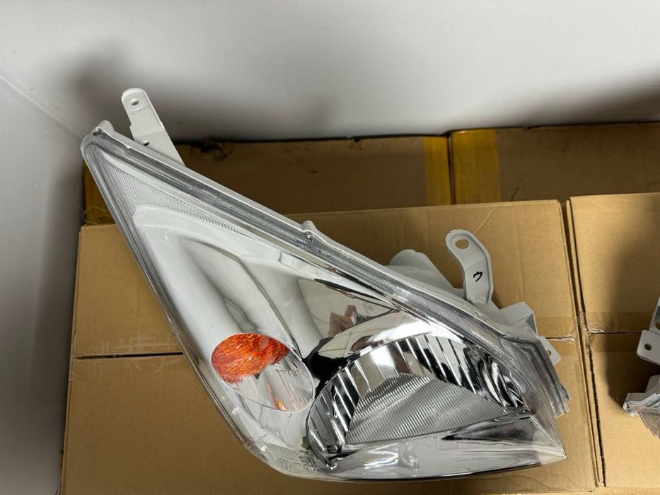 Прадо 120 фара