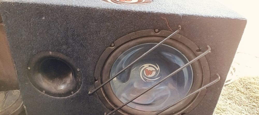 Stație amplificare auto JBL