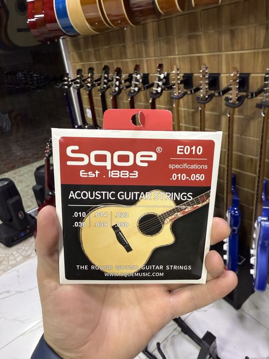 Gitara struna akustika