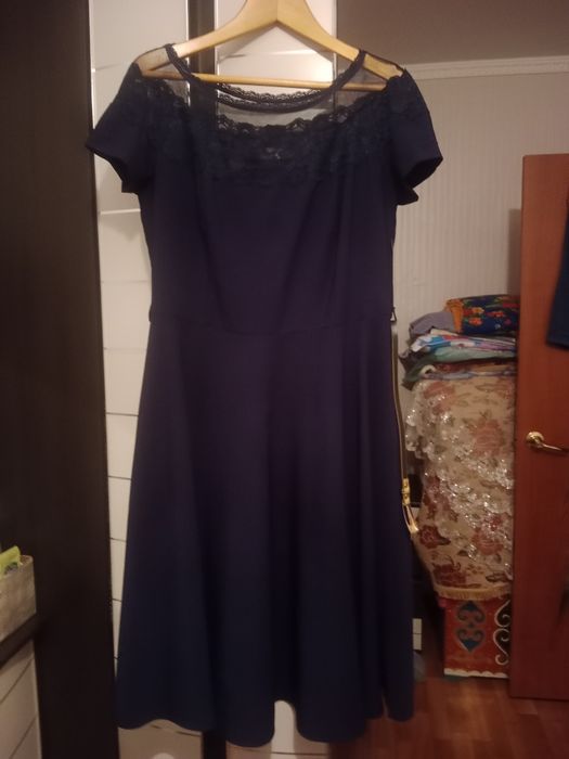 Платье вечерний женский.