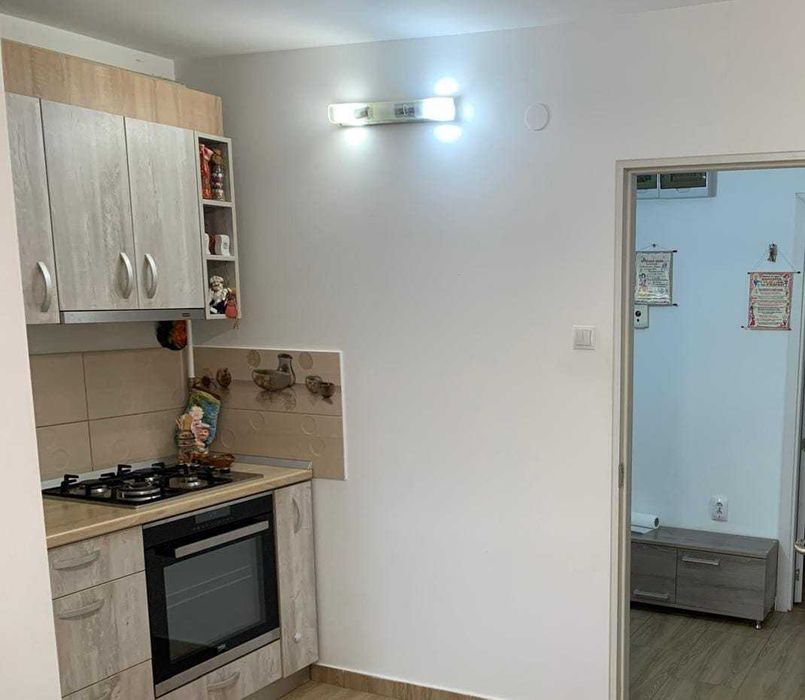 Apartament 3 camere decomandat, 72 mp, etaj 1,3 balcoane, Marasesti-BM
