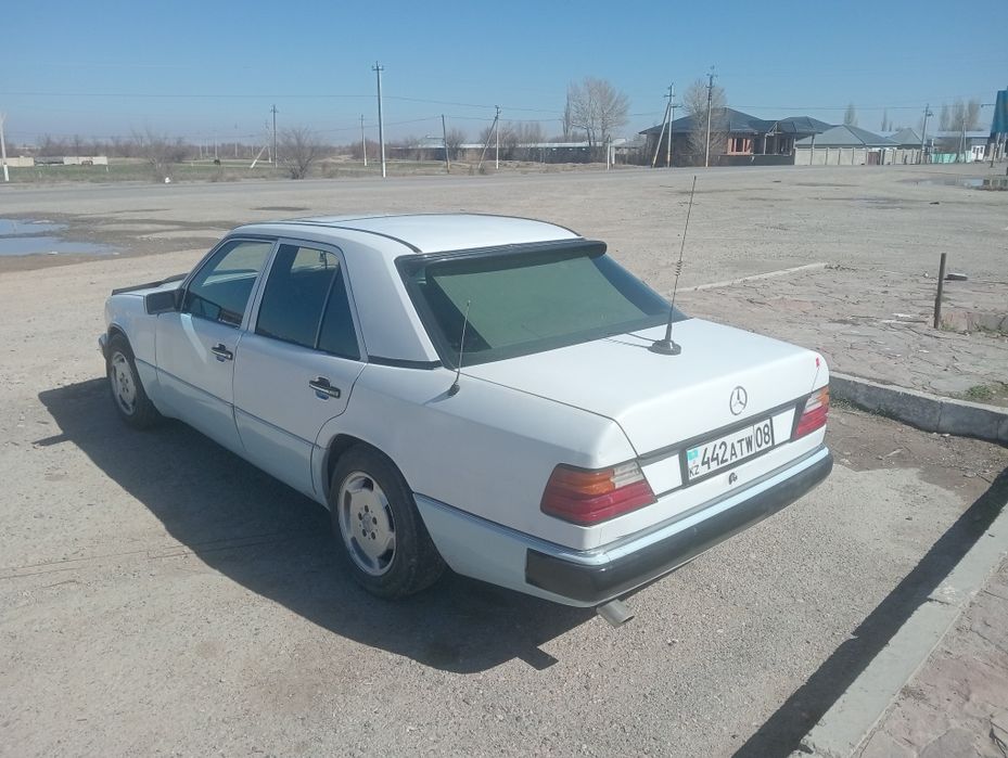 Мерс 124 автомат