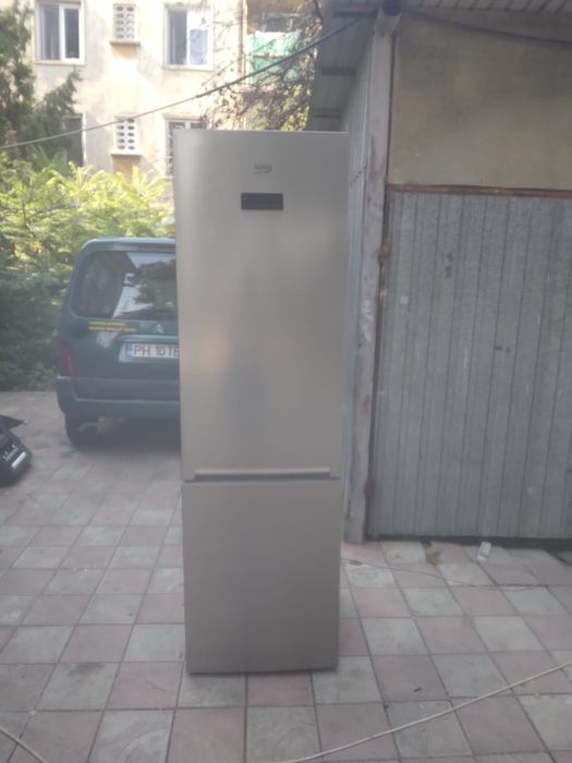 Combina frigorifica Beko
