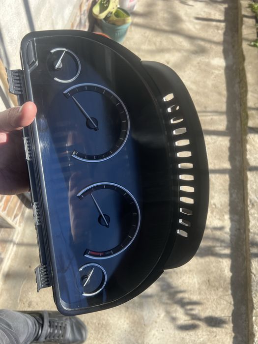 Полудигитално табло 6WA за BMW от F серията за ДИЗЕЛ