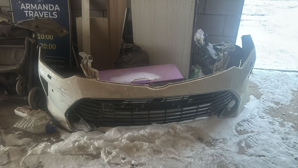 Переднии бампер Камри 55