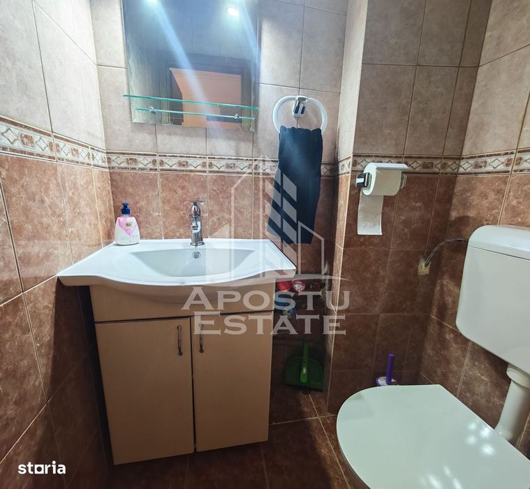Apartament de vanzare, 3 camere si 2 bai, zona Aradului, Timisoara