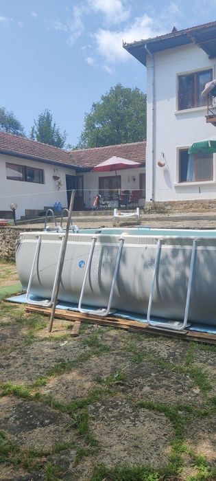 Вила за продажба