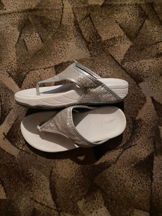 Женская летняя обувь