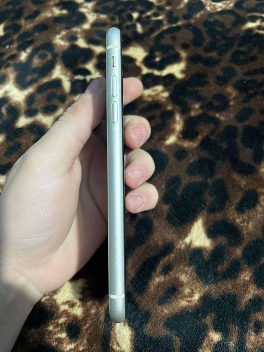 Iphone 11 64gb stare perfectă