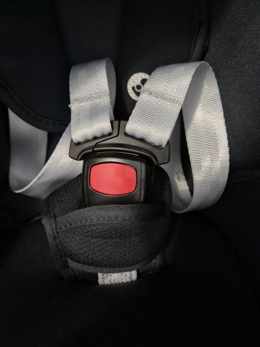 Столче за кола "maxi cosi"