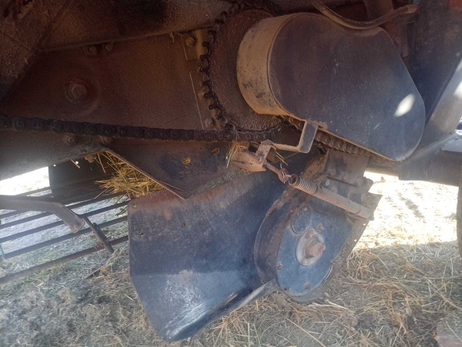 Presă de balotat, disc, coasa, grebla