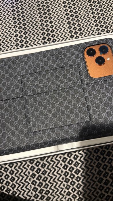 Планшет 17 про мах