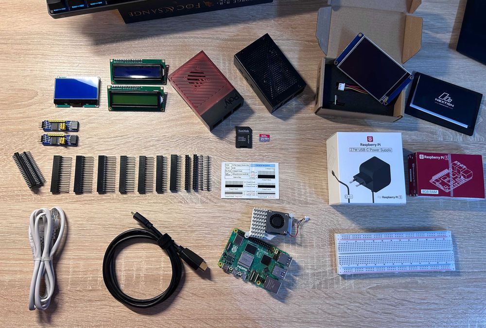 Kit Raspberry Pi 5 8GB complet cu accesorii