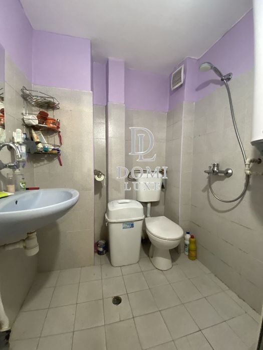 Продава се Двустаен апартамент в Варна, Лятно кино Тракия - 43 кв.м за 2875 €/кв.м - Снимка #7