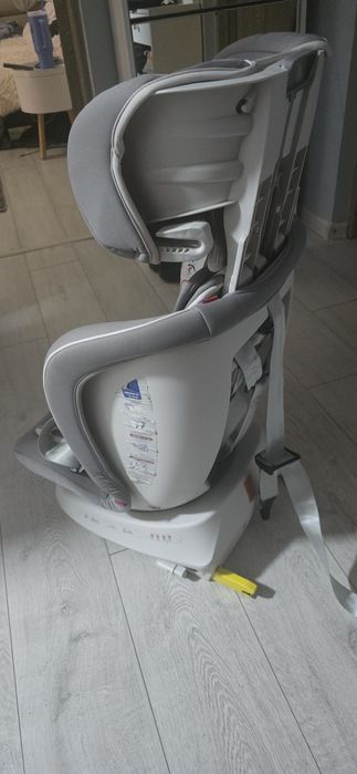 Scaun de masina bebe cu isofix