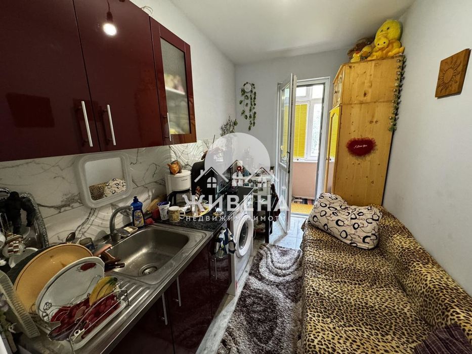 Продавам апартамент, център, гр. Добрич, площ 45 кв.м