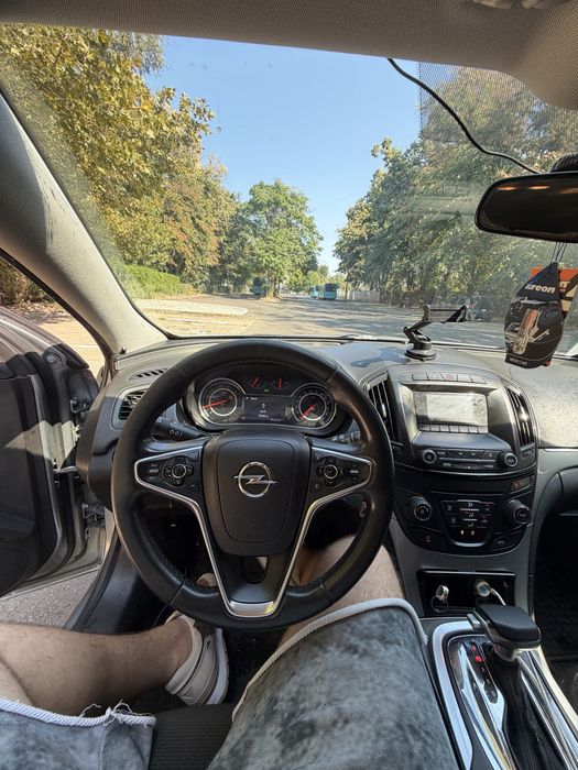 Opel insignia 2.0