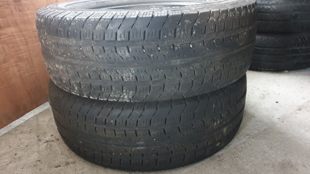 Гуми 235 65 16 С дот 16 платин