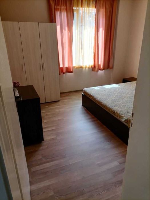 Дава се под наем Двустаен апартамент в Пловдив, Кючук Париж - 65 кв.м за 331.5 € - Снимка #3