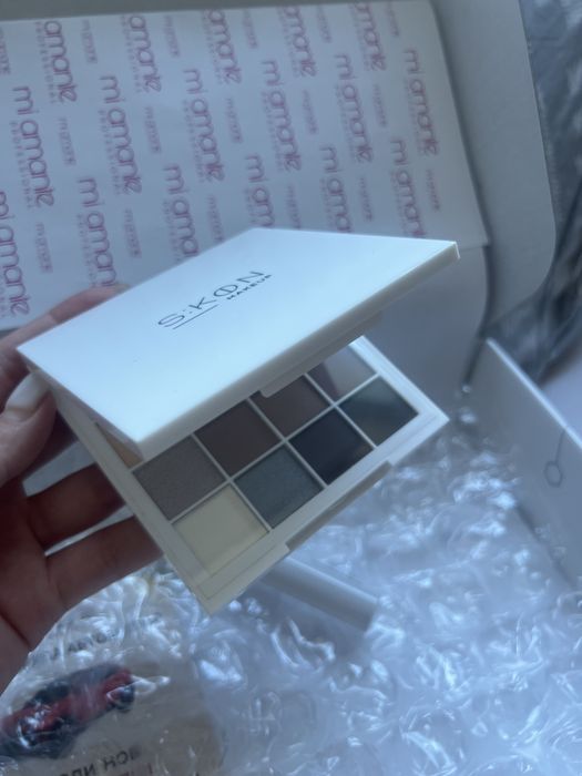 S·KON Makeup – палитра сенки + спирала, нови
