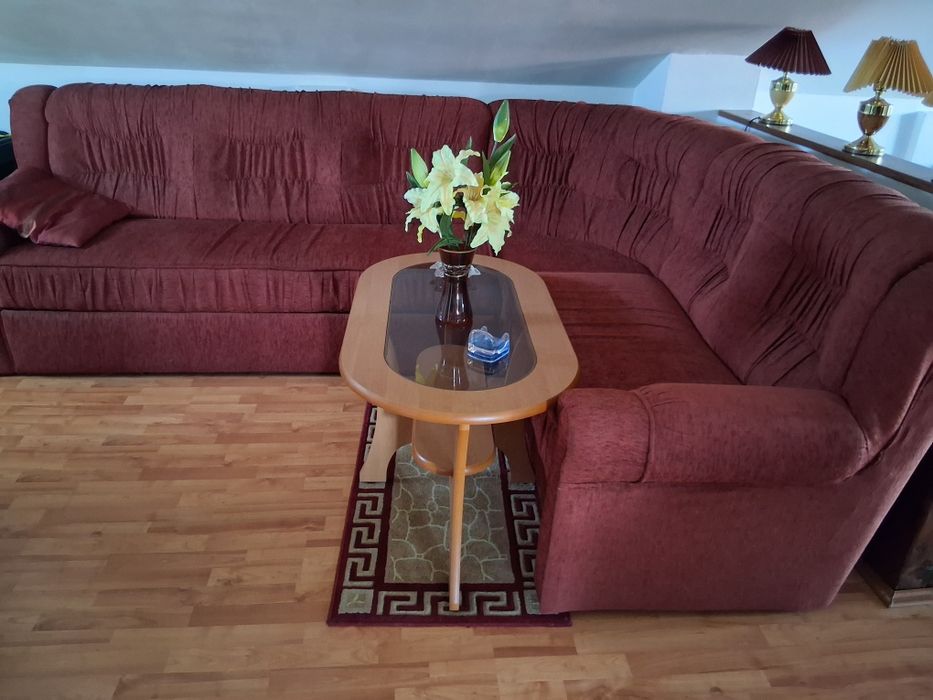 Vand canapea de colt extensibila