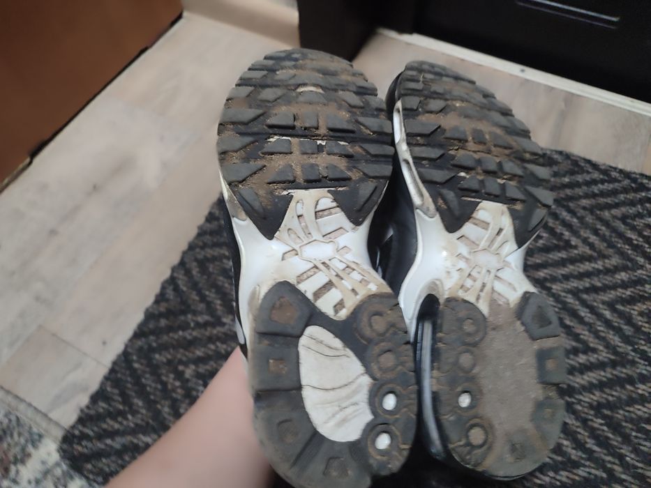 Продам кросовки хорошие