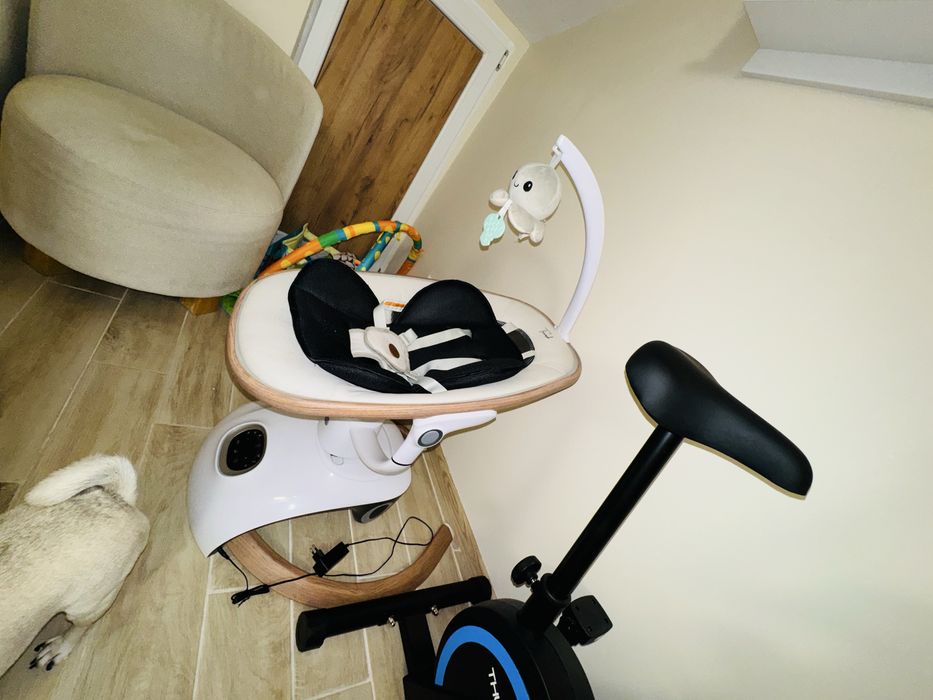 Електрическа люлка Cangaroo - Triumph + Подарък Активна гимнастика