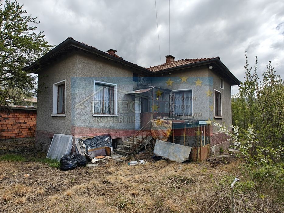 Къща в село Гърло