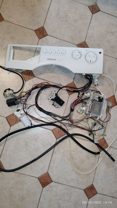 Пералня Samsung SWF 1200 на части