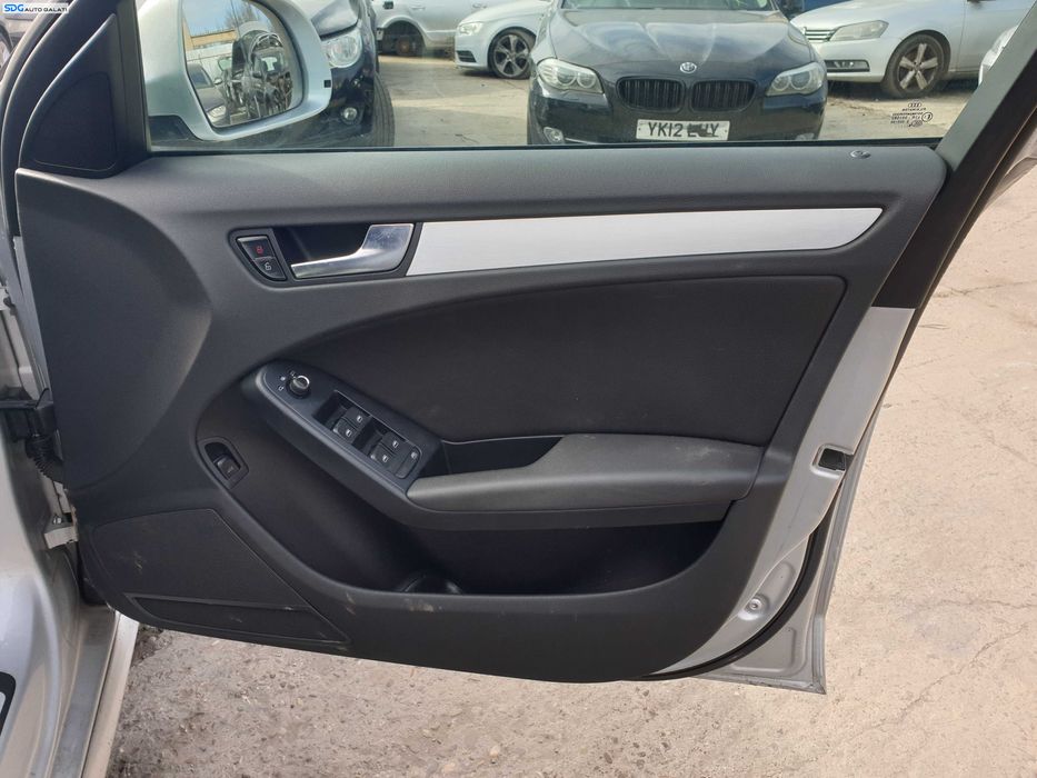 Tapiterie Panou Fata Interioara Piele Usa Portiera Dreapta Fata Volan Dreapta Audi A4 B8 2008 - 2015 [K3233]
