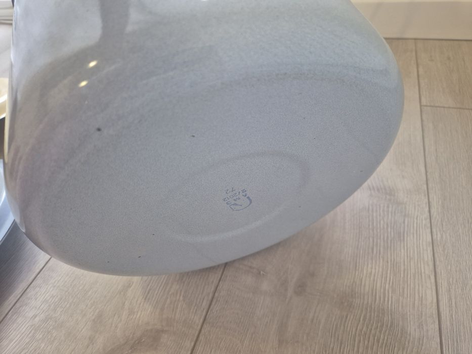 Кастрюля 13 л, в отличном состоянии