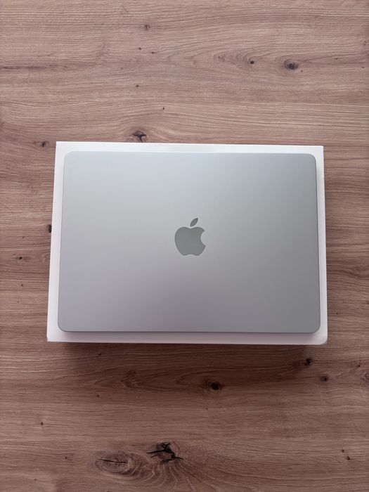 MacBook Air m4 256GB 16GB