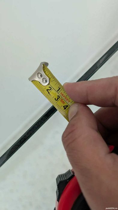 Vând geam securizat pentru baie