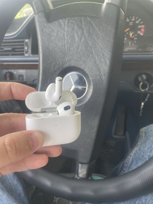 Продам airpods 3