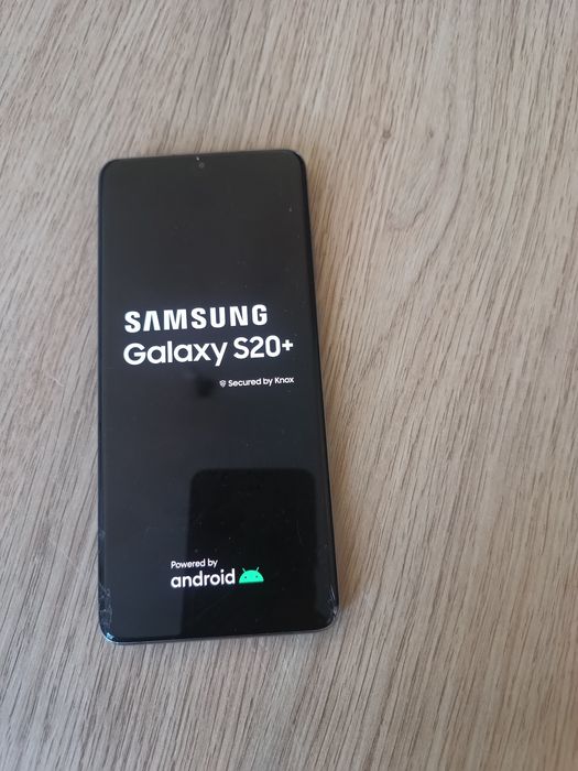 Vind telefon s20 plus se aprinde și se stinge