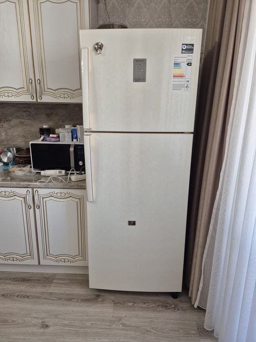 Холодильник самсунг