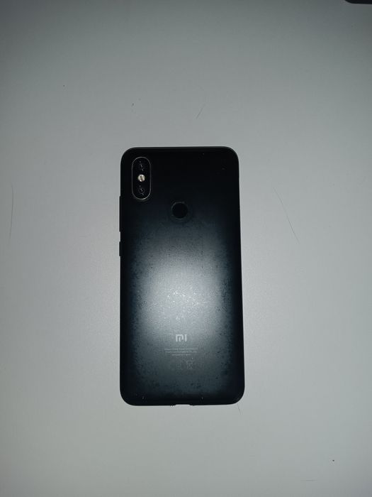 Смартфон Xiaomi mi a2