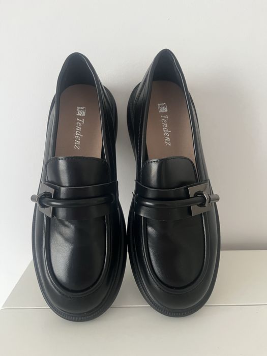 Дамски обувки лоуфъри нови